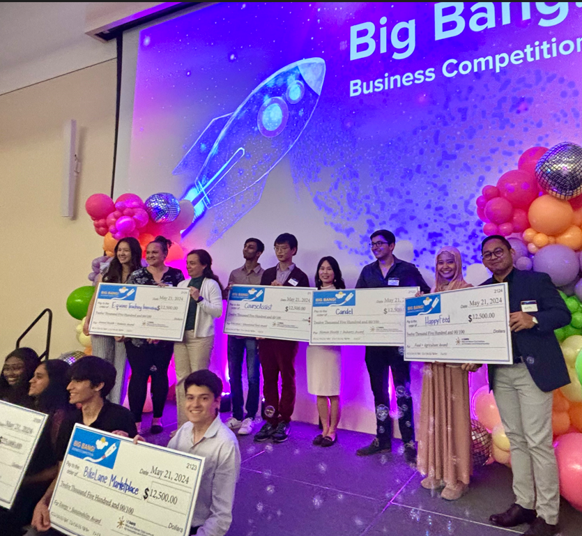 Davrina & Galih & all BigBang! Awardees with big check awards